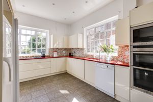 Photo 16- click for photo gallery